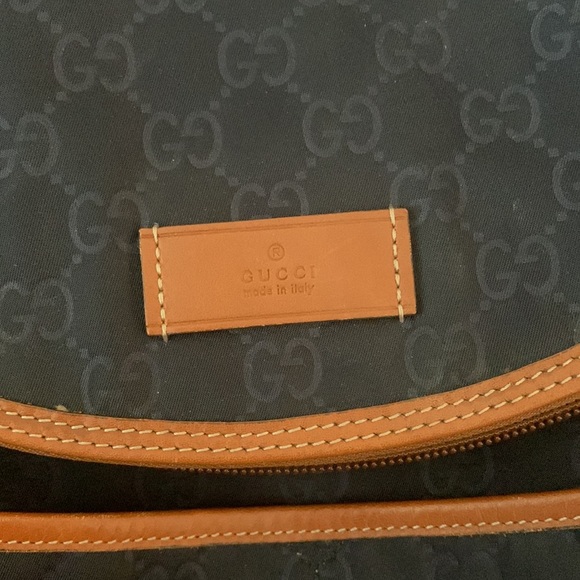 Gucci diaper bag - Picture 2 of 5